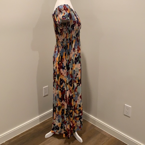 Floral smocked off the shoulder dress - Picture 4 of 7